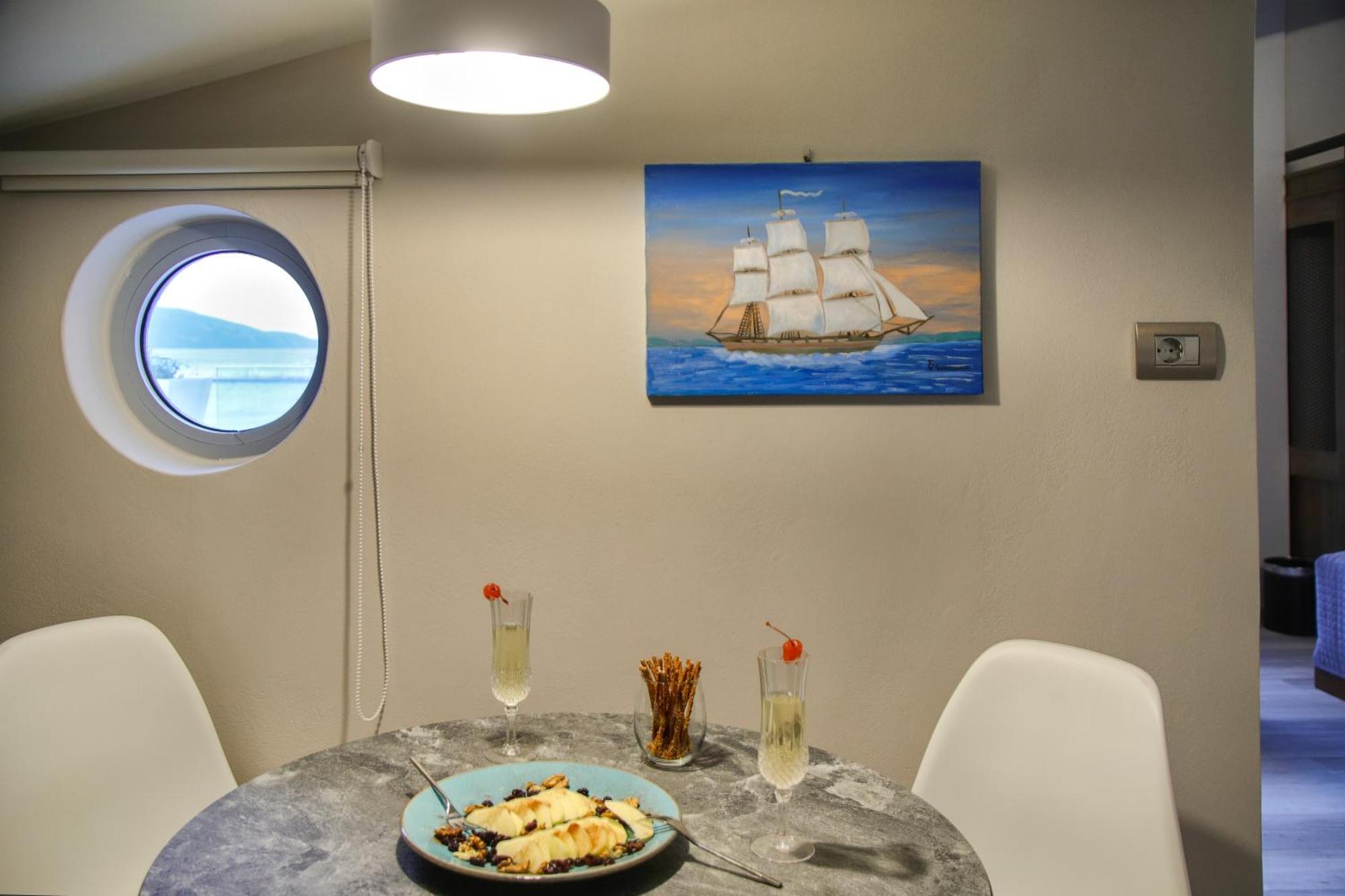 Sunrise Bay Apts Agia Efimia Habitación foto