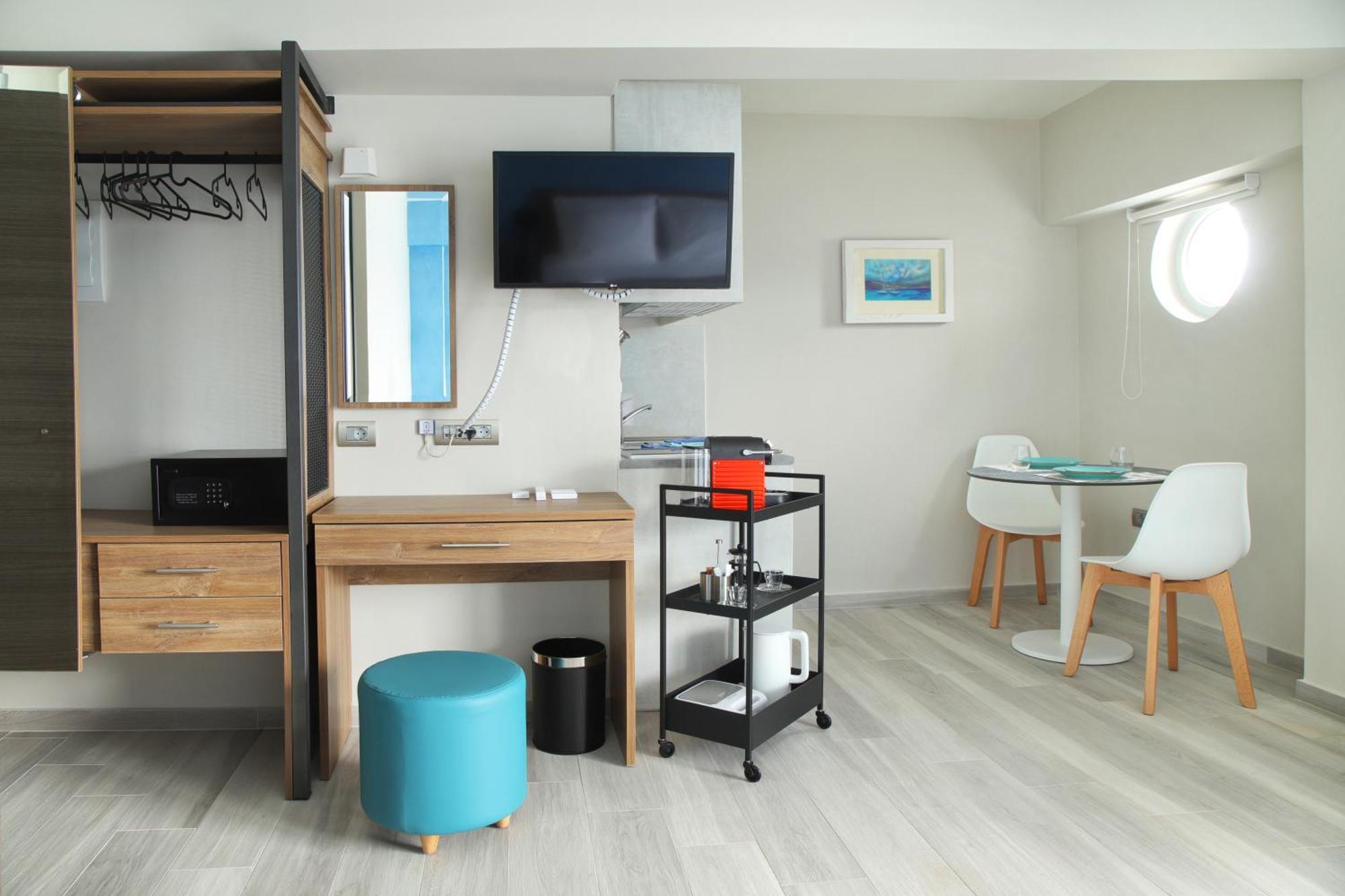 Sunrise Bay Apts Agia Efimia Habitación foto